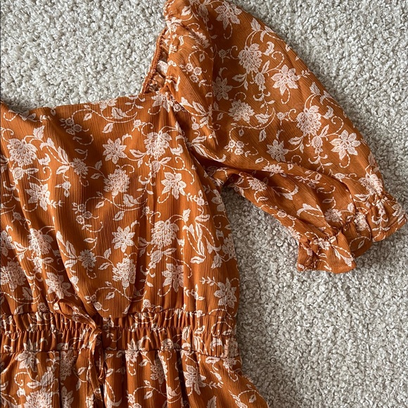 Floral Dress - Picture 2 of 2